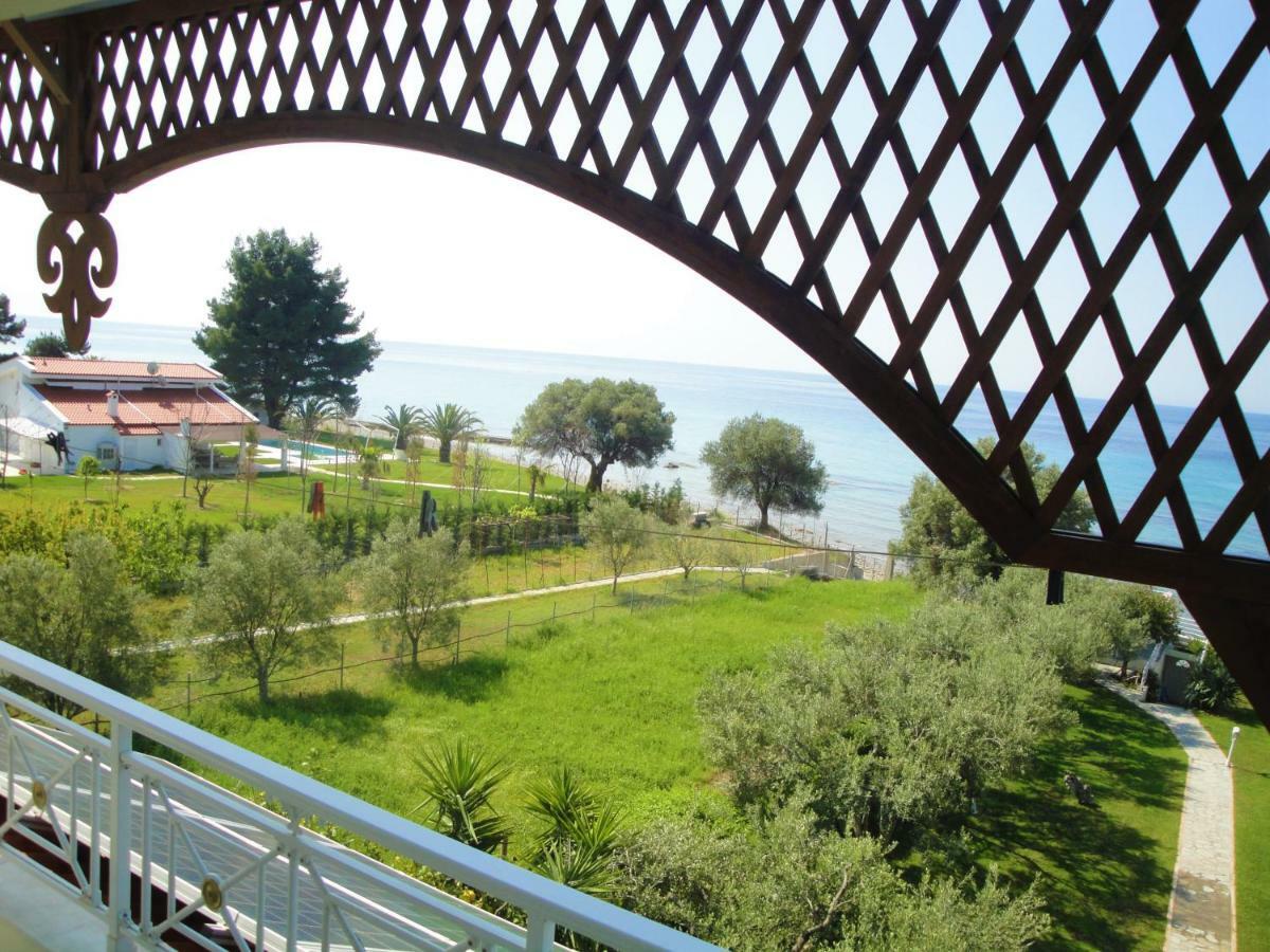 Villa Di Costa Nea Skioni Buitenkant foto